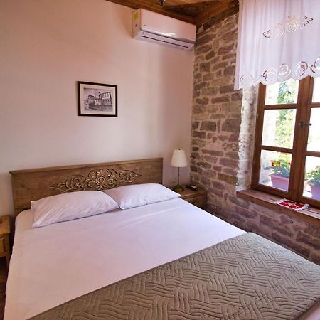 4 Rooms Since 1950 Gjirokastër Exterior foto
