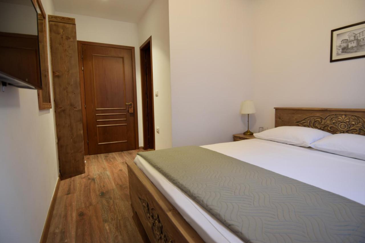 4 Rooms Since 1950 Gjirokastër Exterior foto