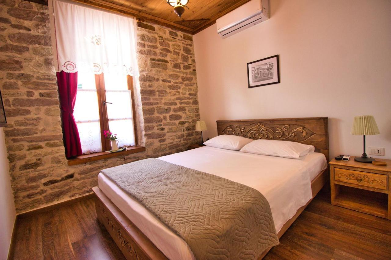 4 Rooms Since 1950 Gjirokastër Exterior foto