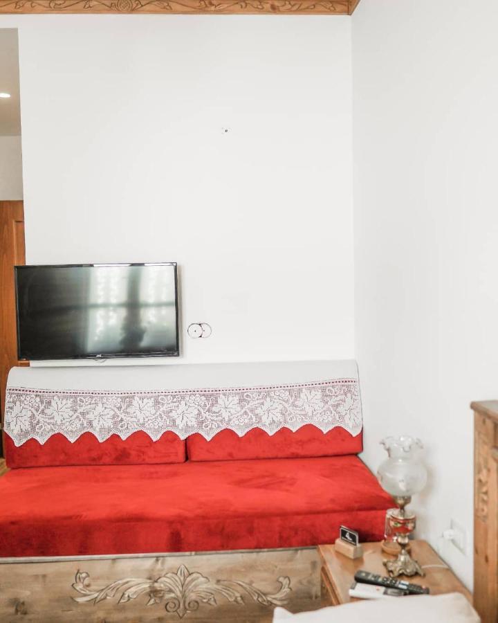 4 Rooms Since 1950 Gjirokastër Exterior foto