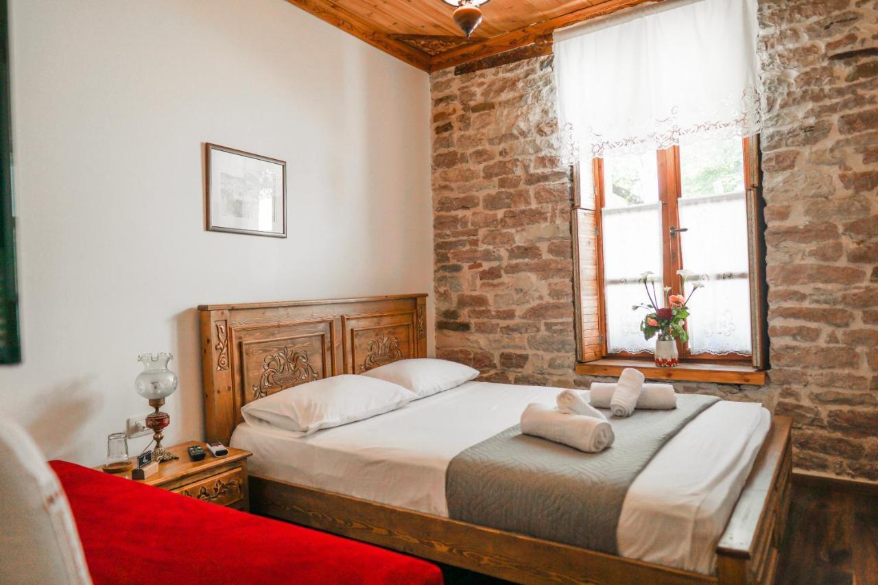 4 Rooms Since 1950 Gjirokastër Exterior foto