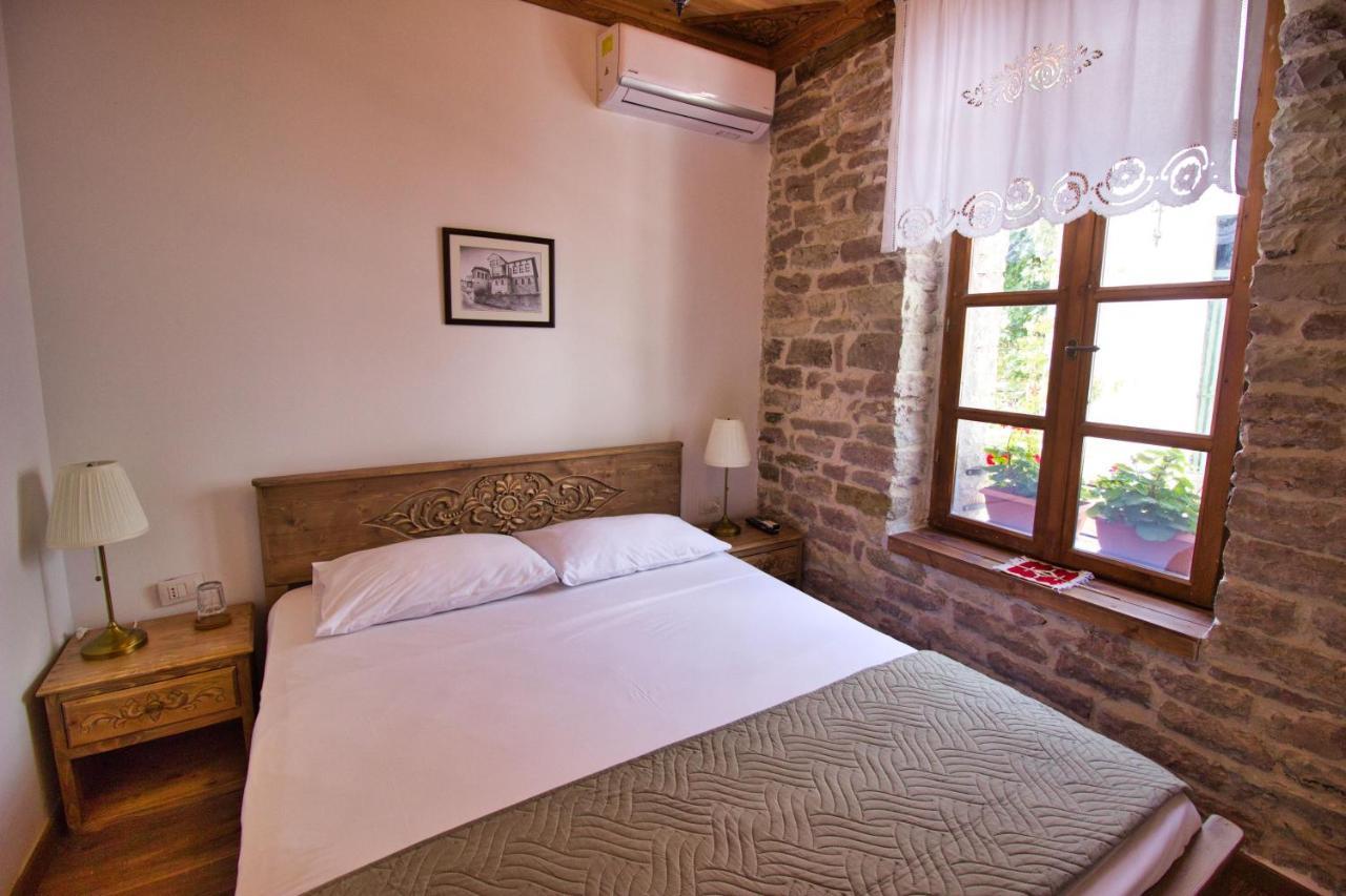 4 Rooms Since 1950 Gjirokastër Exterior foto